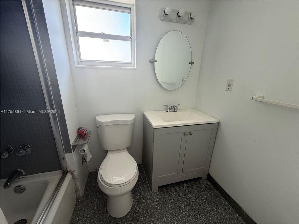 Vendido Recientemente: $190,000 (0 camas, 1 baños, 468 Pies cuadrados)