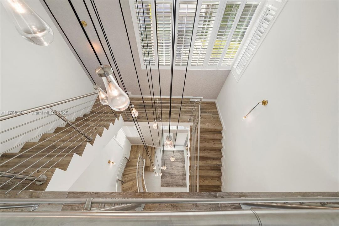 Recently Sold: $1,792,000 (5 beds, 5 baths, 4247 Square Feet)