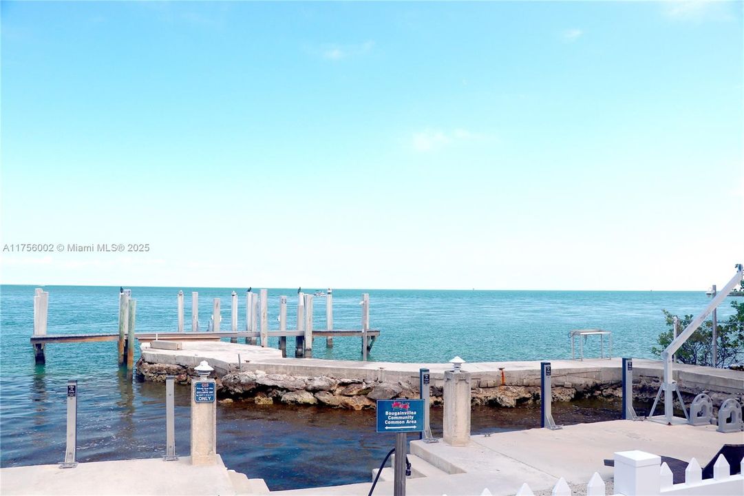 En Venta: $1,195,000 (3 camas, 3 baños, 1493 Pies cuadrados)