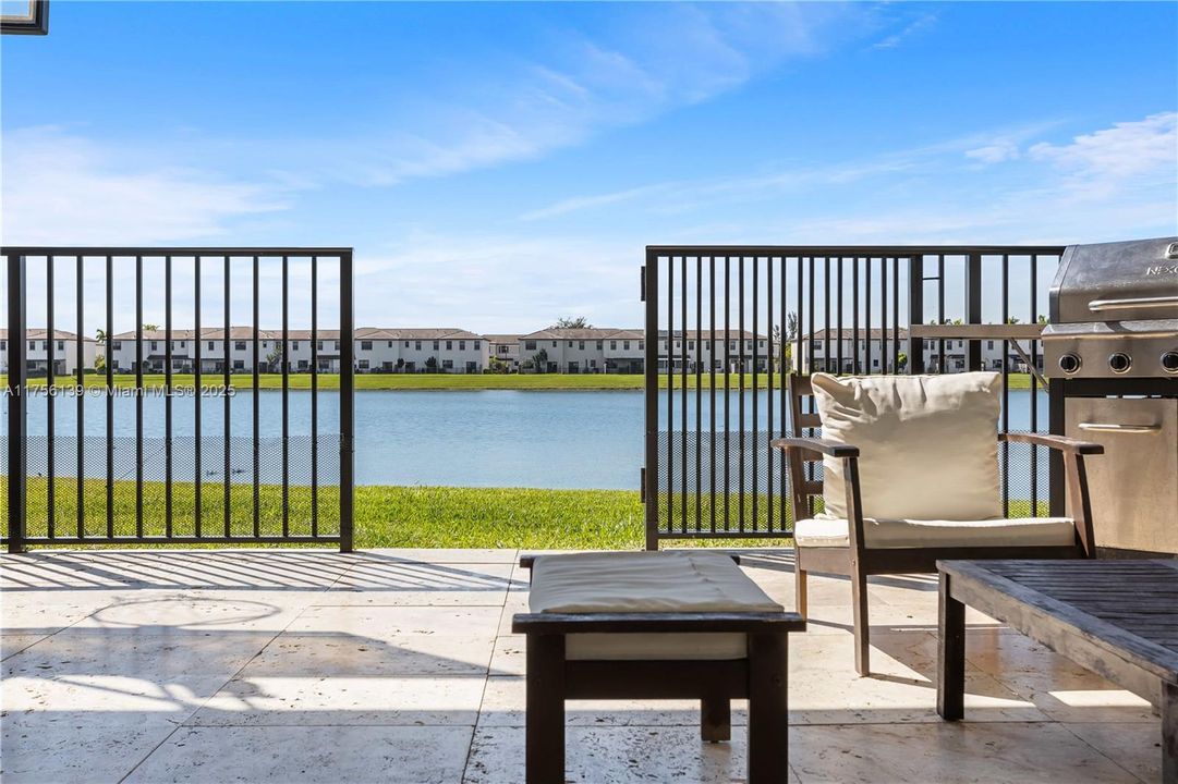 最近售出: $499,000 (3 贝兹, 2 浴室, 1778 平方英尺)