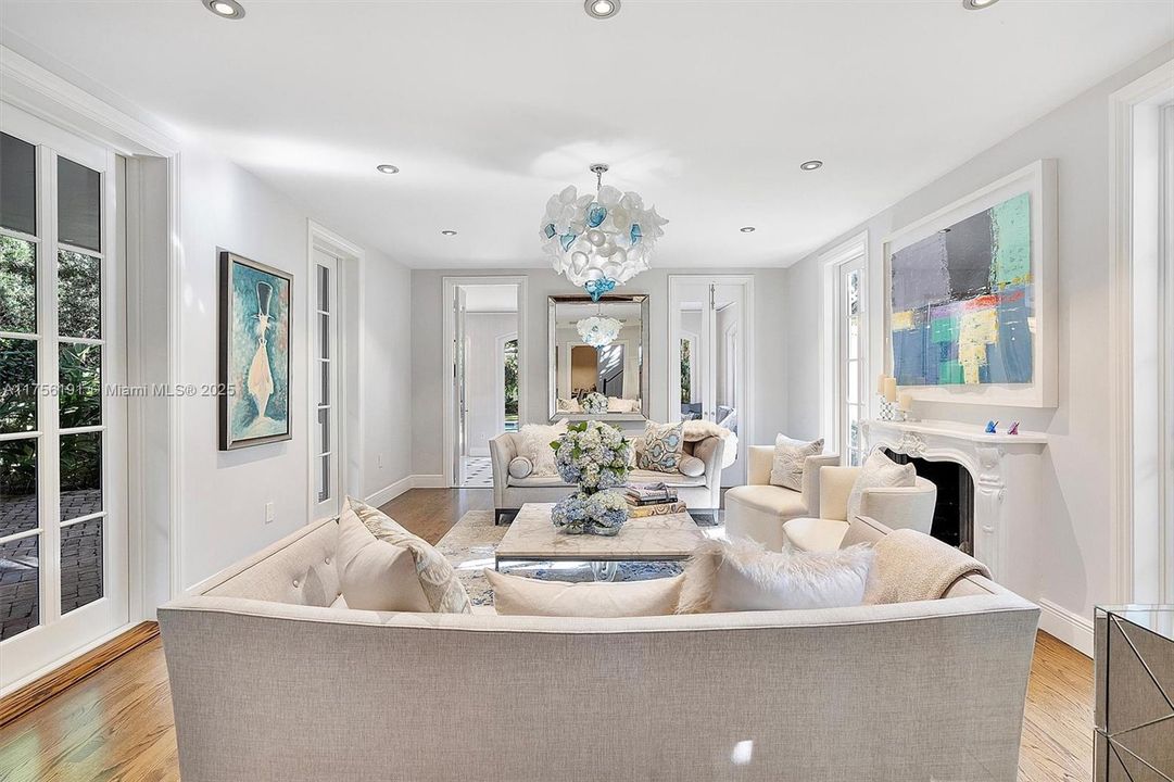 Recently Sold: $4,350,000 (4 beds, 3 baths, 0 Square Feet)