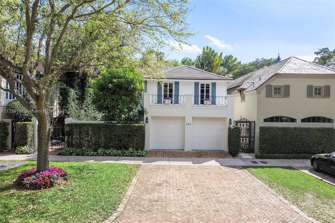 Recently Sold: $4,350,000 (4 beds, 3 baths, 0 Square Feet)