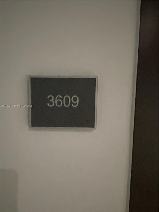 En Venta: $630,000 (1 camas, 1 baños, 844 Pies cuadrados)