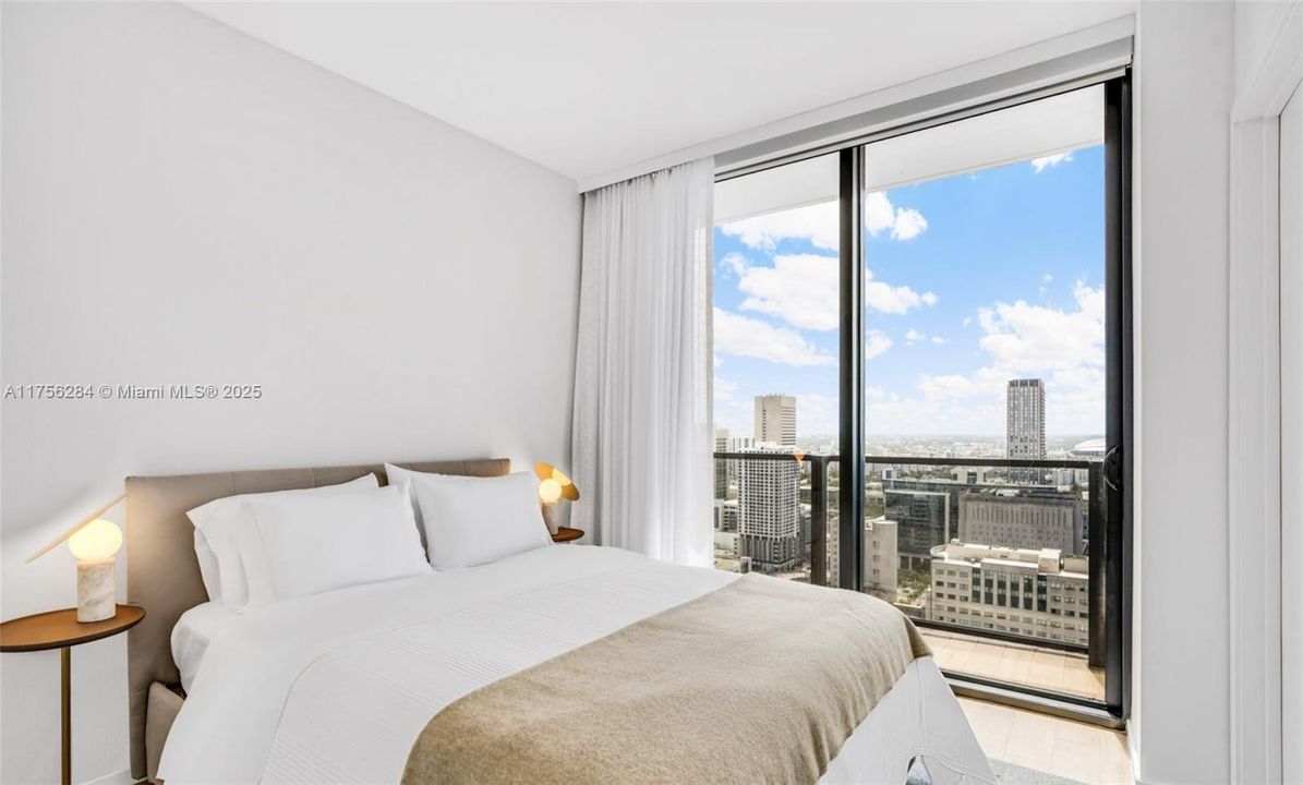 En Venta: $1,595,000 (3 camas, 3 baños, 1150 Pies cuadrados)