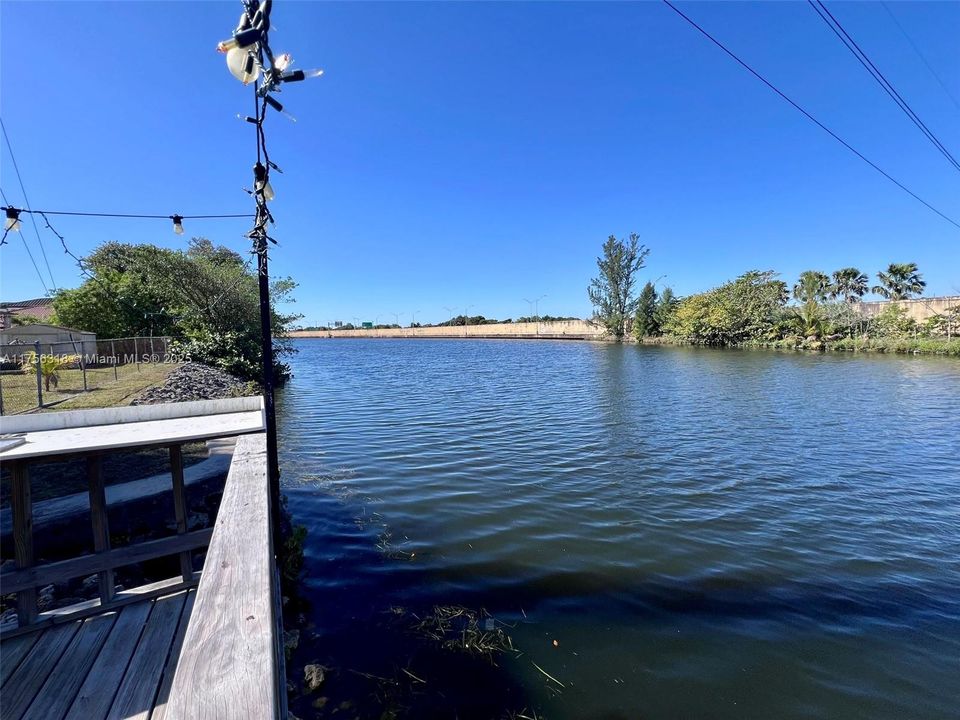 最近售出: $1,150,000 (0 贝兹, 0 浴室, 4088 平方英尺)