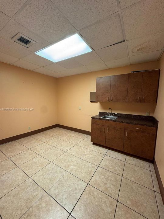 For Rent: $6,300 (0 beds, 0 baths, 0 Square Feet)