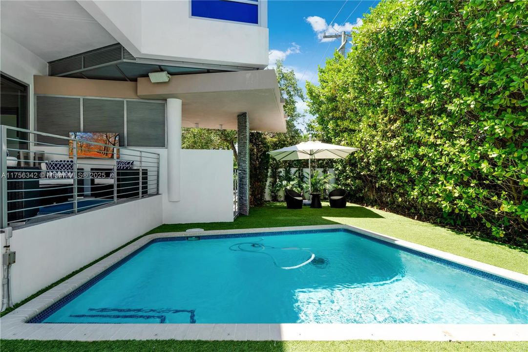 待售: $2,950,000 (4 贝兹, 3 浴室, 2448 平方英尺)