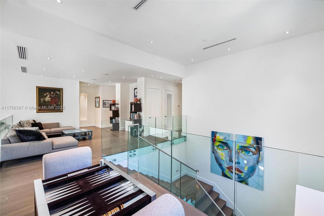 2nd Floor Living Room