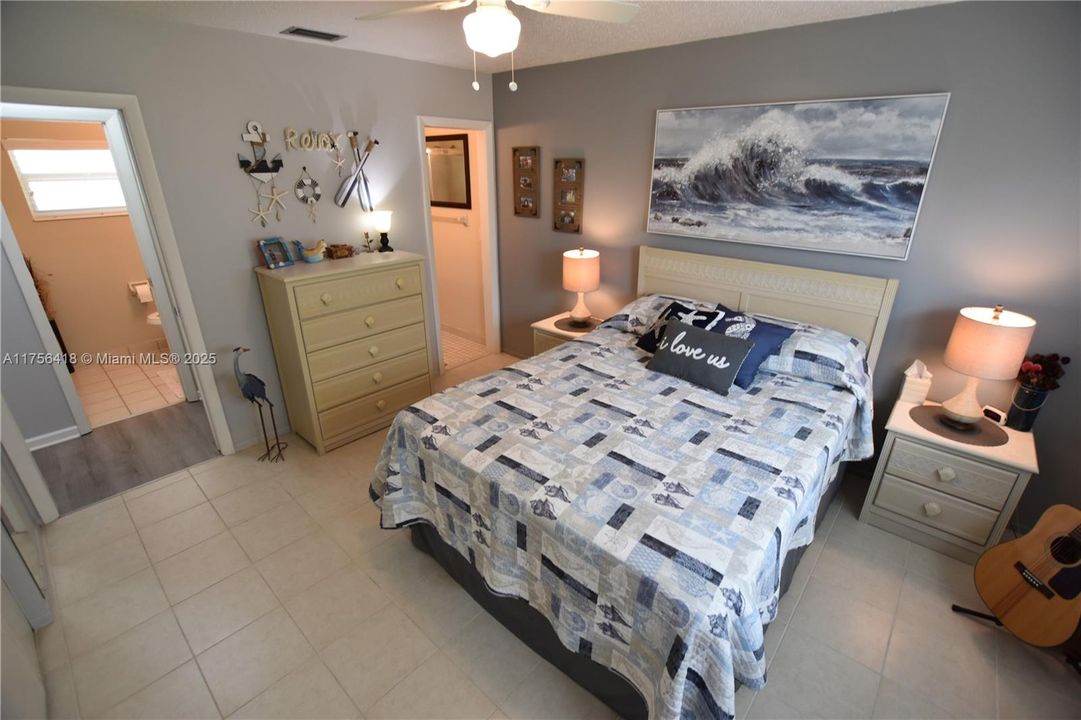 Vendido Recientemente: $124,500 (1 camas, 1 baños, 661 Pies cuadrados)