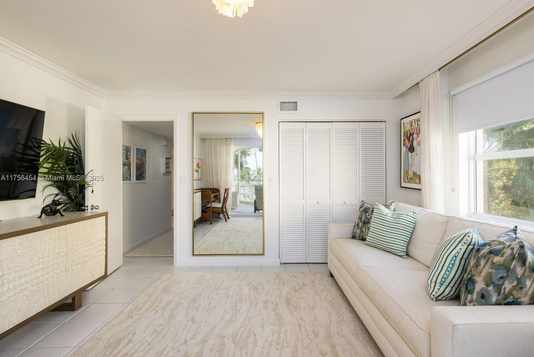 Recently Sold: $1,425,000 (3 beds, 2 baths, 0 Square Feet)