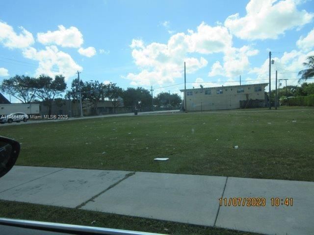 最近售出: $335,000 (没有数据)