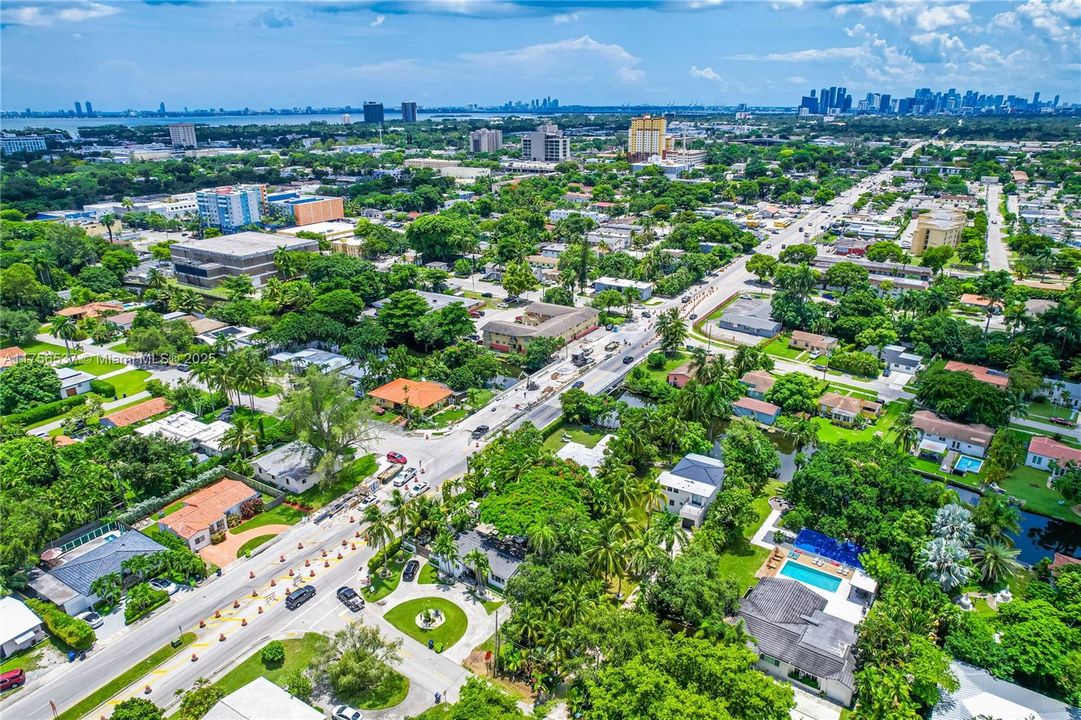 Recently Sold: $1,400,000 (4 beds, 3 baths, 2132 Square Feet)