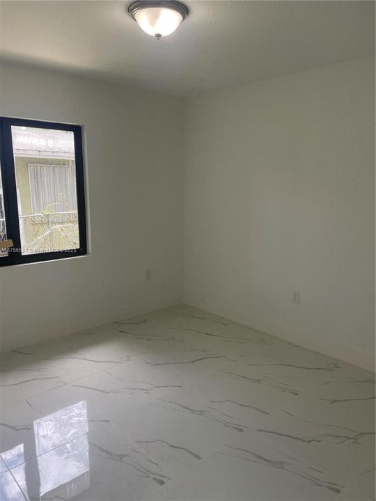 最近租的: $2,500 (3 贝兹, 2 浴室, 0 平方英尺)