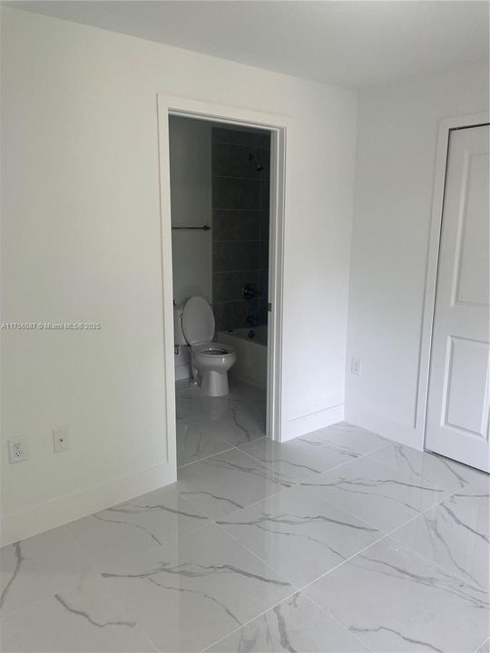 最近租的: $2,500 (3 贝兹, 2 浴室, 0 平方英尺)