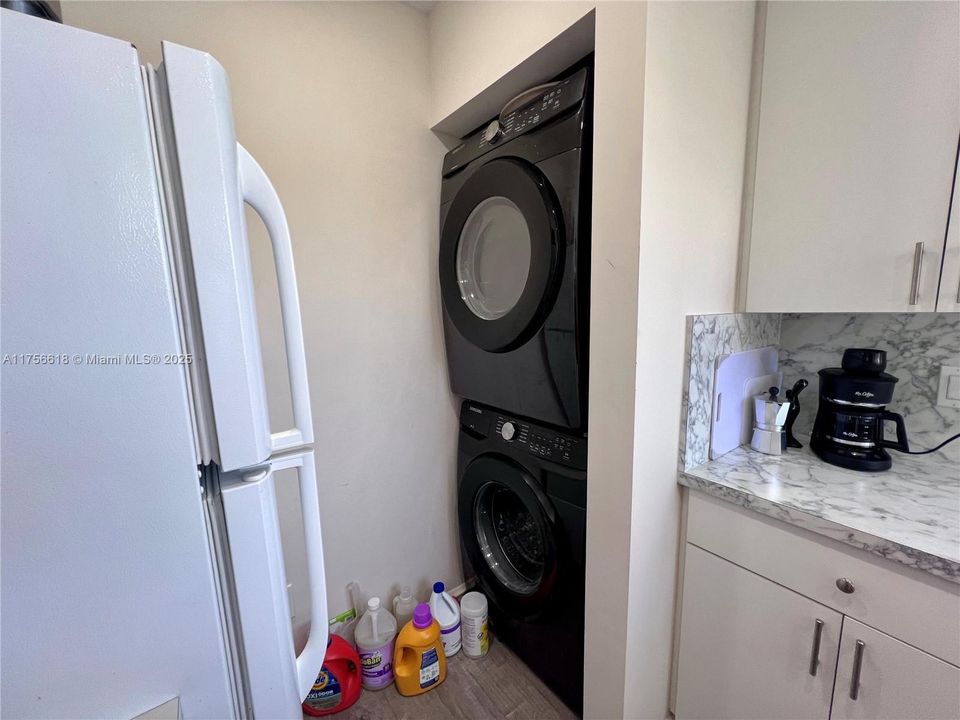 En Venta: $220,000 (1 camas, 1 baños, 685 Pies cuadrados)