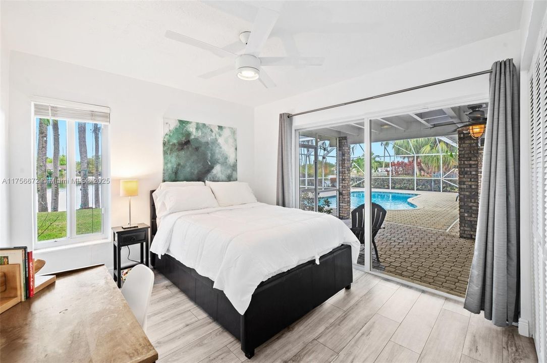 Vendido Recientemente: $1,575,000 (5 camas, 3 baños, 2509 Pies cuadrados)