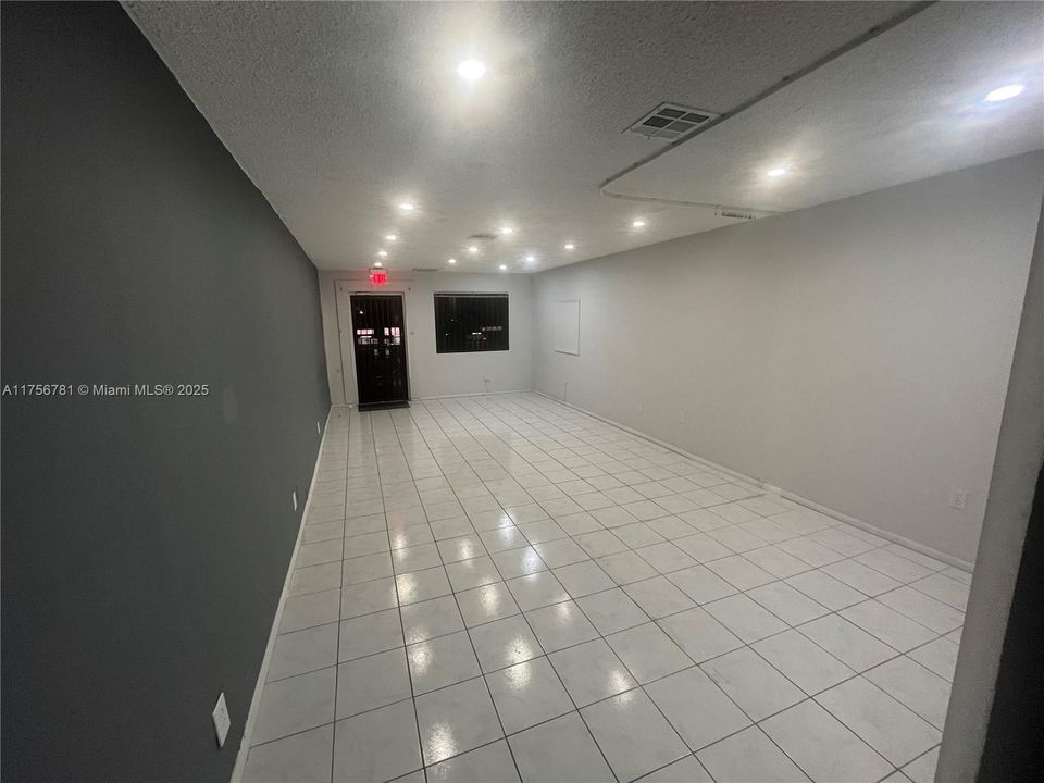 Active With Contract: $1,500 (0 beds, 0 baths, 0 Square Feet)