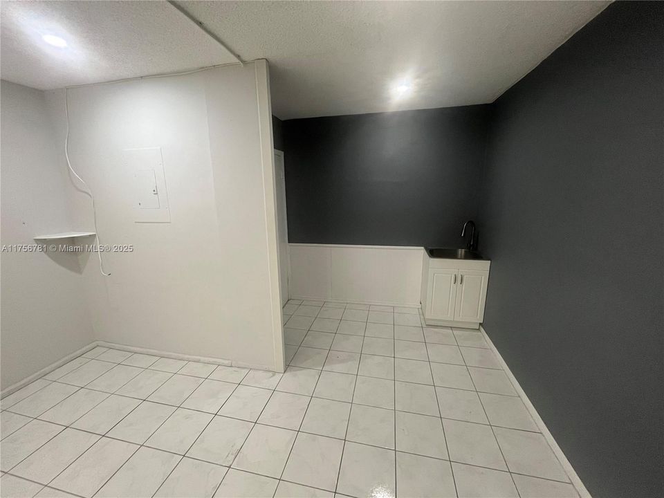 Active With Contract: $1,500 (0 beds, 0 baths, 0 Square Feet)