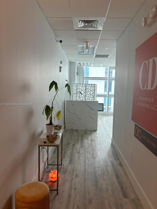 Recently Sold: $2,800 (0 beds, 0 baths, 0 Square Feet)