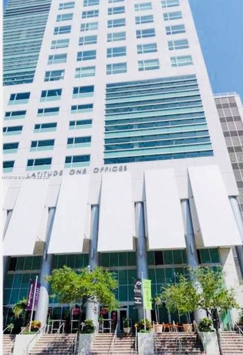 Recently Sold: $2,800 (0 beds, 0 baths, 0 Square Feet)