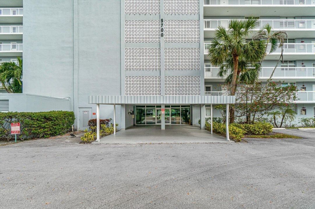 002-5700Northwest2ndAvenue-401-BocaRaton