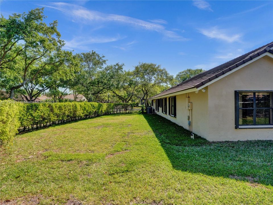 Recently Sold: $1,195,000 (5 beds, 3 baths, 2825 Square Feet)