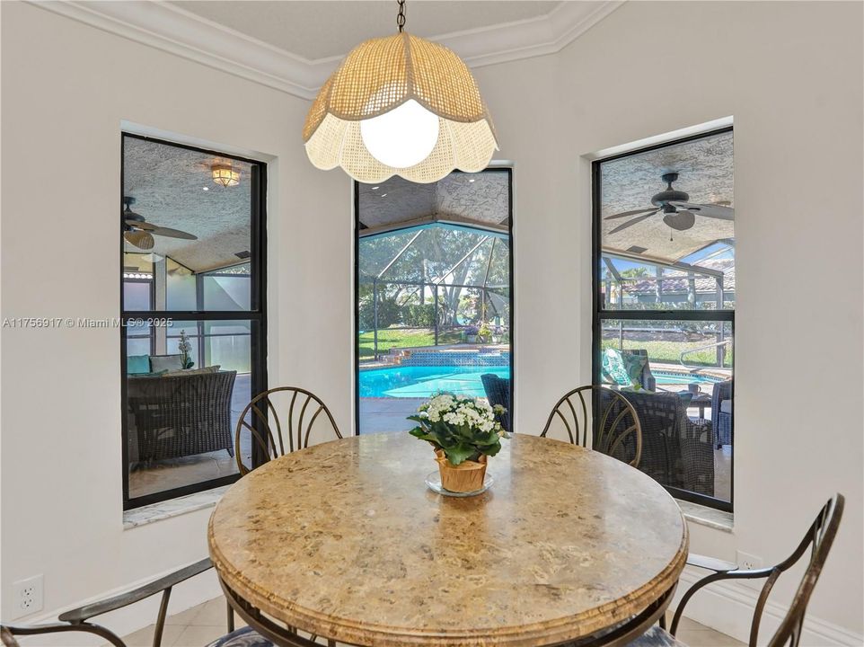 Recently Sold: $1,195,000 (5 beds, 3 baths, 2825 Square Feet)