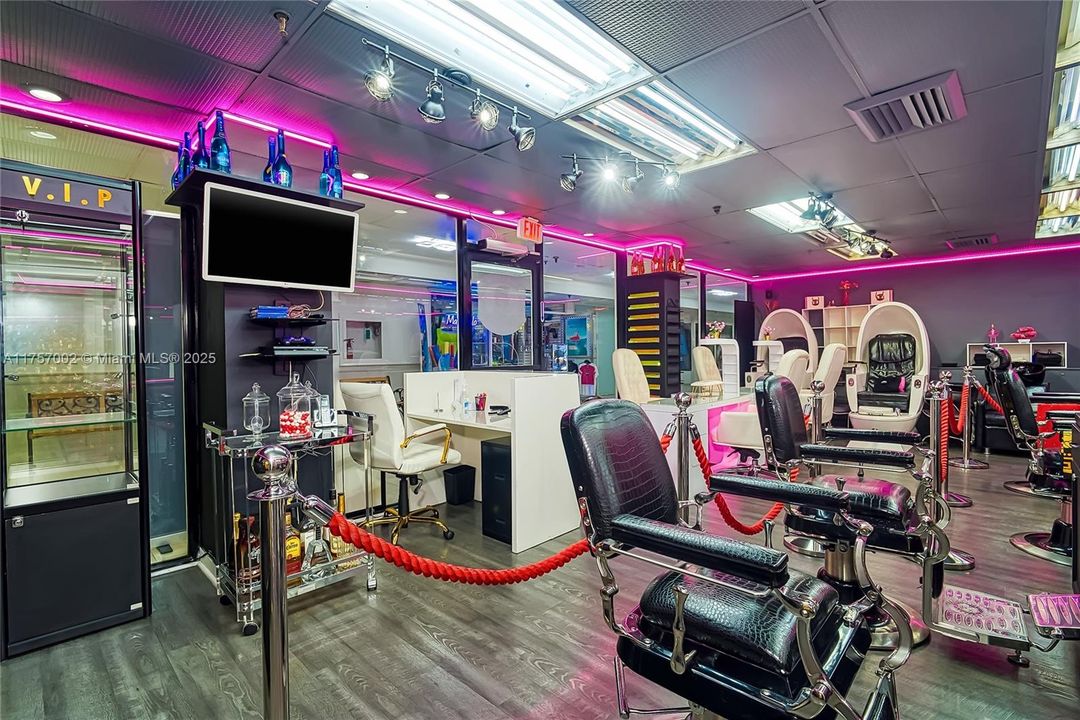 На продажу: $299,000 (0 спален, 0 ванн, 0 Квадратных фут)