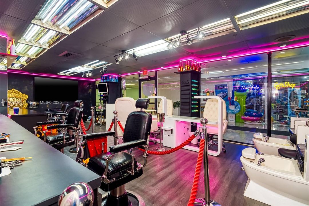 На продажу: $299,000 (0 спален, 0 ванн, 0 Квадратных фут)