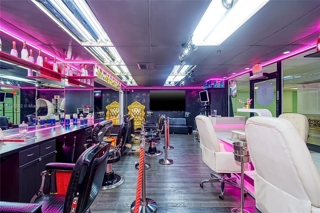 На продажу: $299,000 (0 спален, 0 ванн, 0 Квадратных фут)