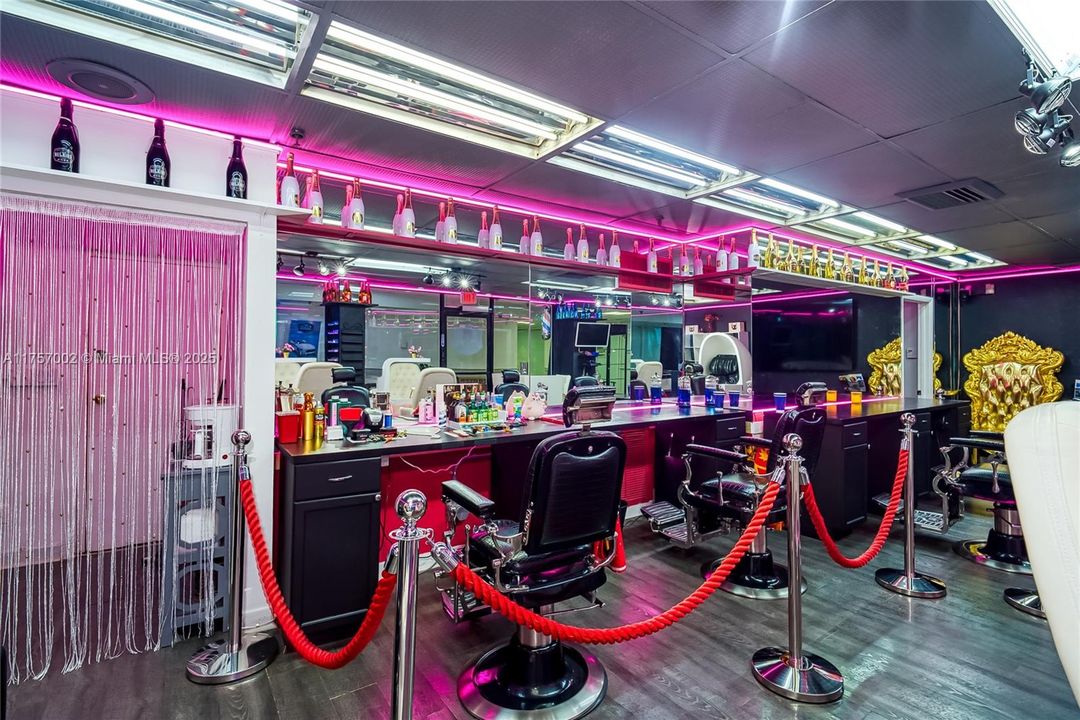 На продажу: $299,000 (0 спален, 0 ванн, 0 Квадратных фут)