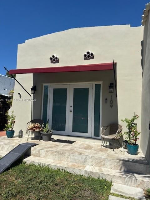 最近售出: $795,000 (3 贝兹, 2 浴室, 1385 平方英尺)