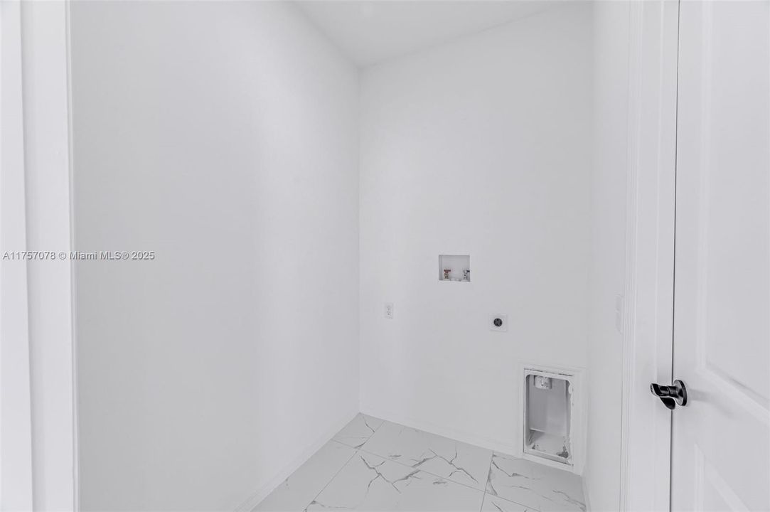 Recently Sold: $309,900 (3 beds, 2 baths, 0 Square Feet)