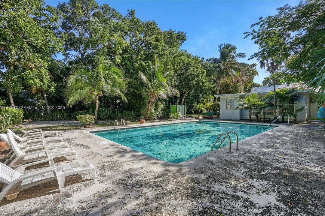 Vendido Recientemente: $1,550,000 (2 camas, 1 baños, 1556 Pies cuadrados)