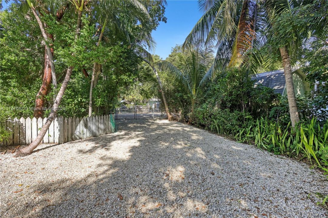 Vendido Recientemente: $1,550,000 (2 camas, 1 baños, 1556 Pies cuadrados)