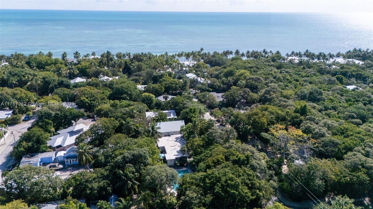 Vendido Recientemente: $1,550,000 (2 camas, 1 baños, 1556 Pies cuadrados)