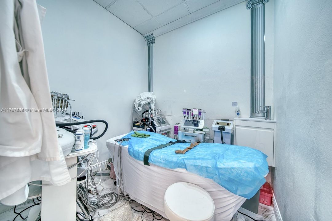 待售: $50,000 (0 贝兹, 0 浴室, 0 平方英尺)