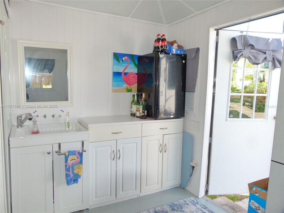 待售: $154,000 (0.07 acres)