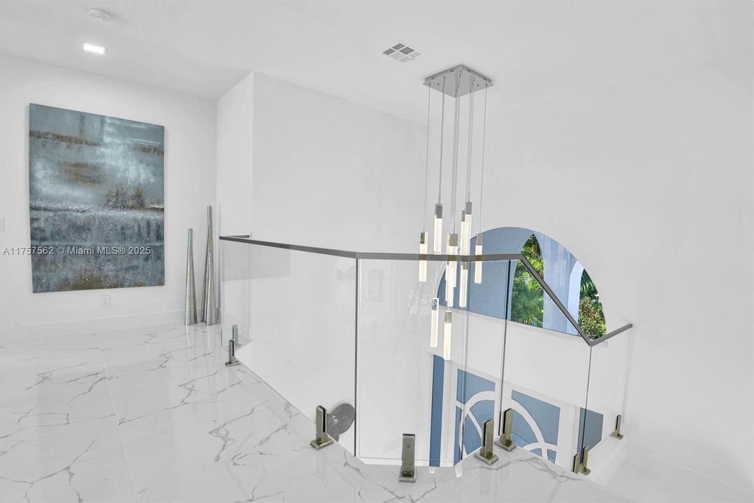 В аренду: $50,000 (6 спален, 6 ванн, 4201 Квадратных фут)