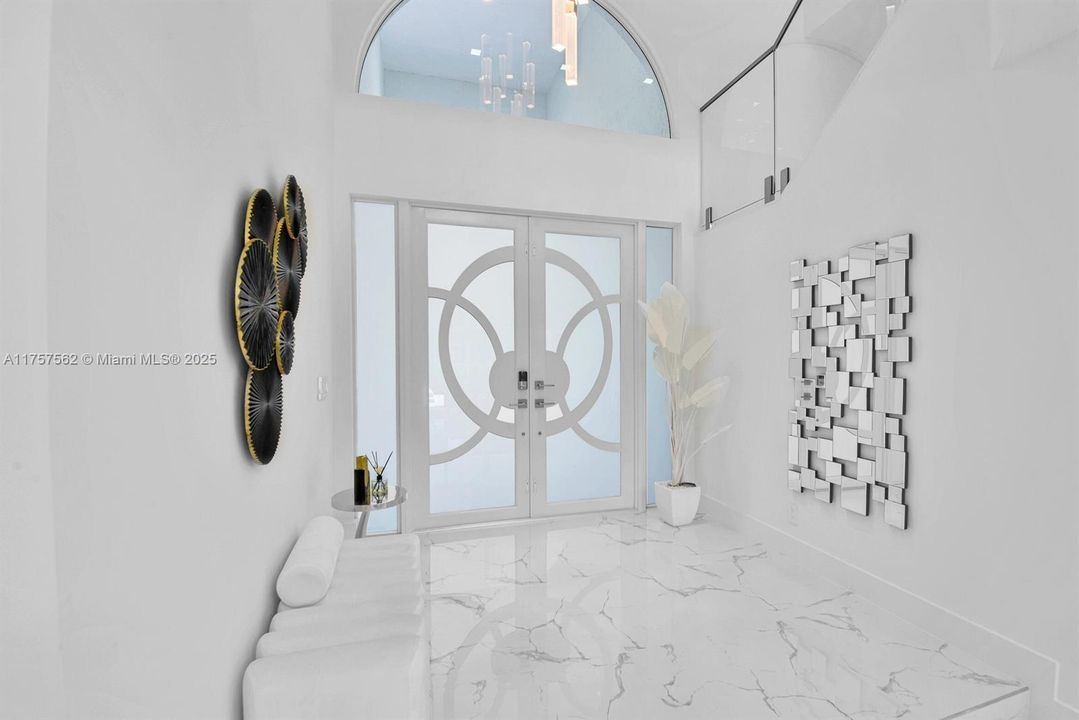 В аренду: $50,000 (6 спален, 6 ванн, 4201 Квадратных фут)