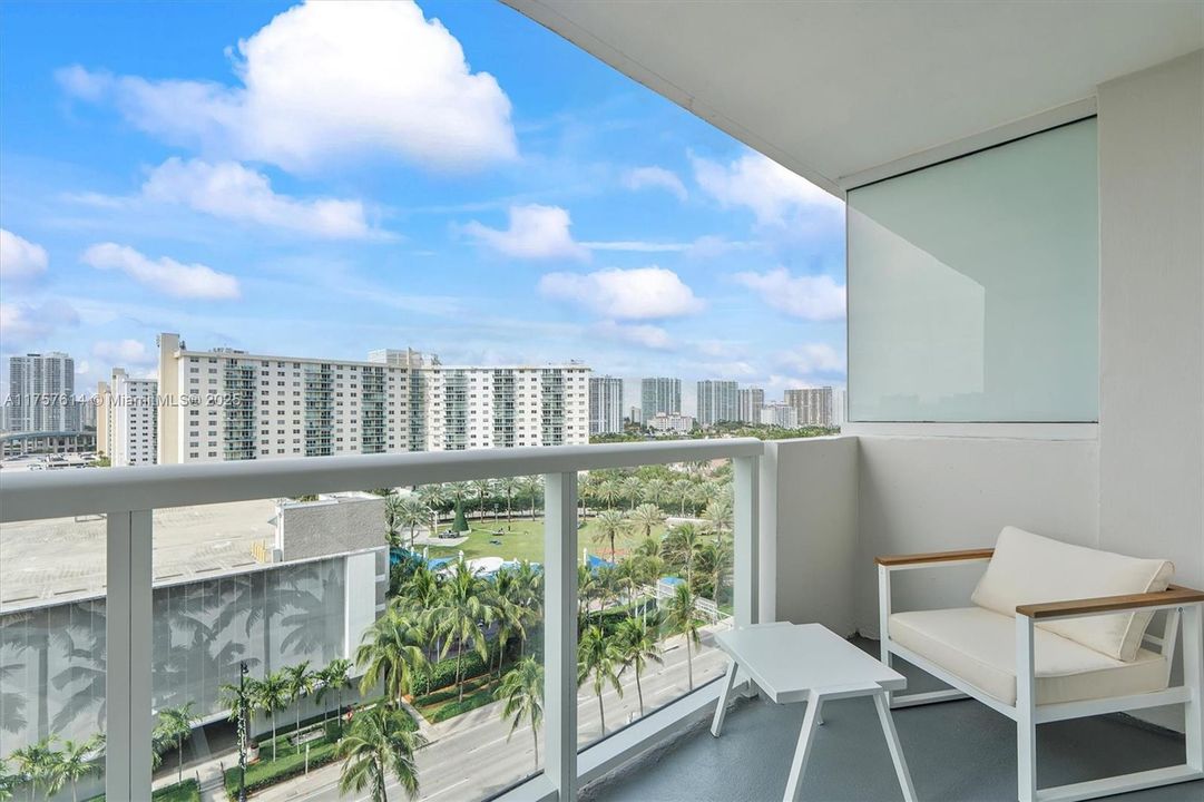 待售: $185,000 (0 贝兹, 1 浴室, 360 平方英尺)