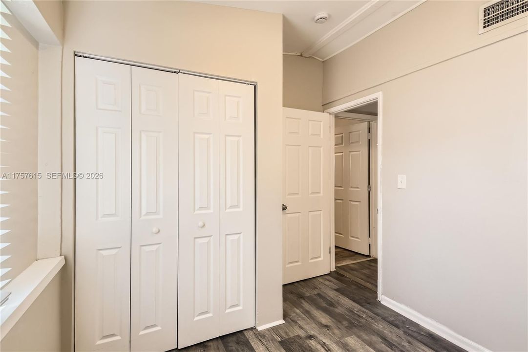 For Sale: $457,000 (3 beds, 2 baths, 1452 Square Feet)