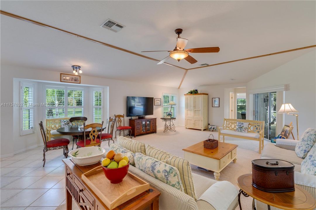 For Sale: $695,000 (4 beds, 3 baths, 3406 Square Feet)