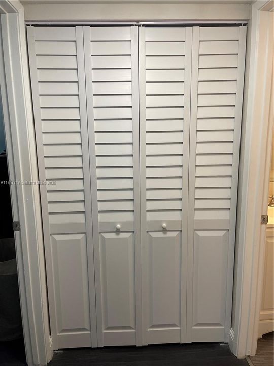 最近租的: $2,000 (1 贝兹, 1 浴室, 575 平方英尺)