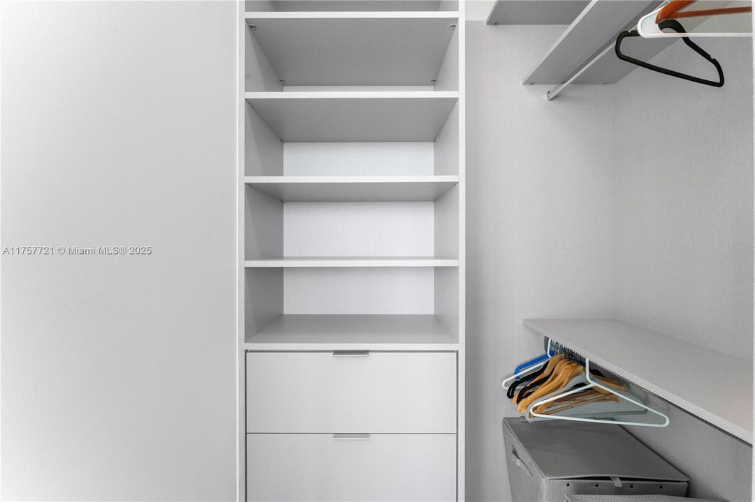 待售: $4,100,000 (3 贝兹, 3 浴室, 2271 平方英尺)