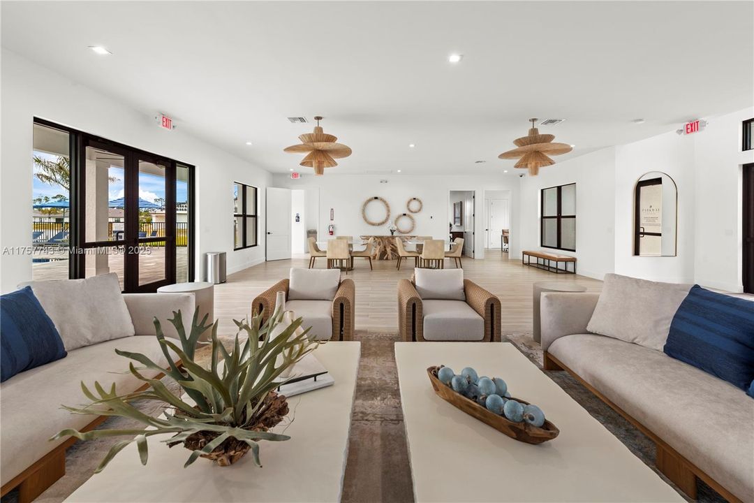 For Sale: $418,690 (3 beds, 2 baths, 1590 Square Feet)