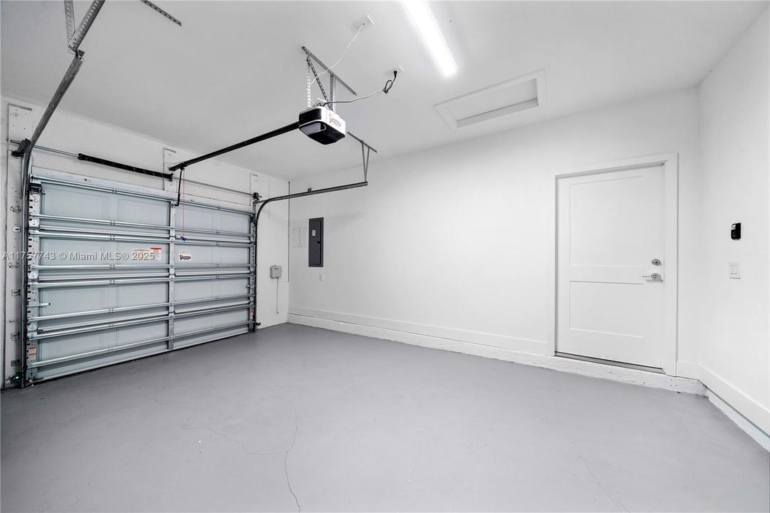 For Sale: $418,690 (3 beds, 2 baths, 1590 Square Feet)