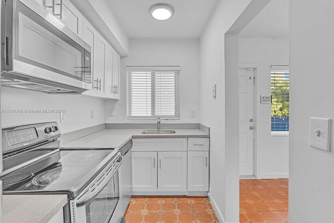 待售: $178,900 (3 贝兹, 2 浴室, 1150 平方英尺)