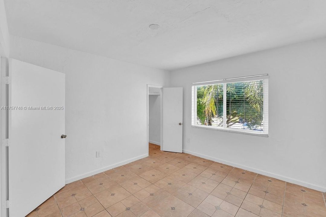 待售: $178,900 (3 贝兹, 2 浴室, 1150 平方英尺)