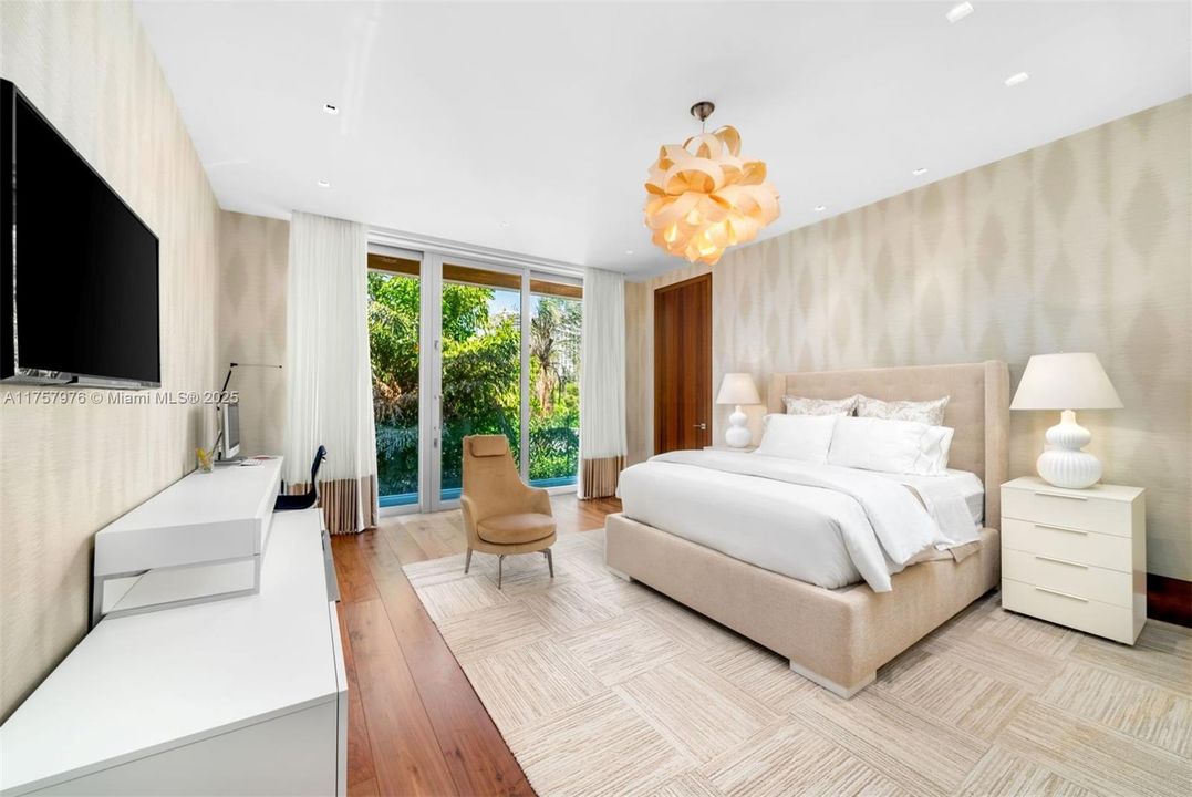 En Venta: $78,000,000 (9 camas, 11 baños, 21927 Pies cuadrados)